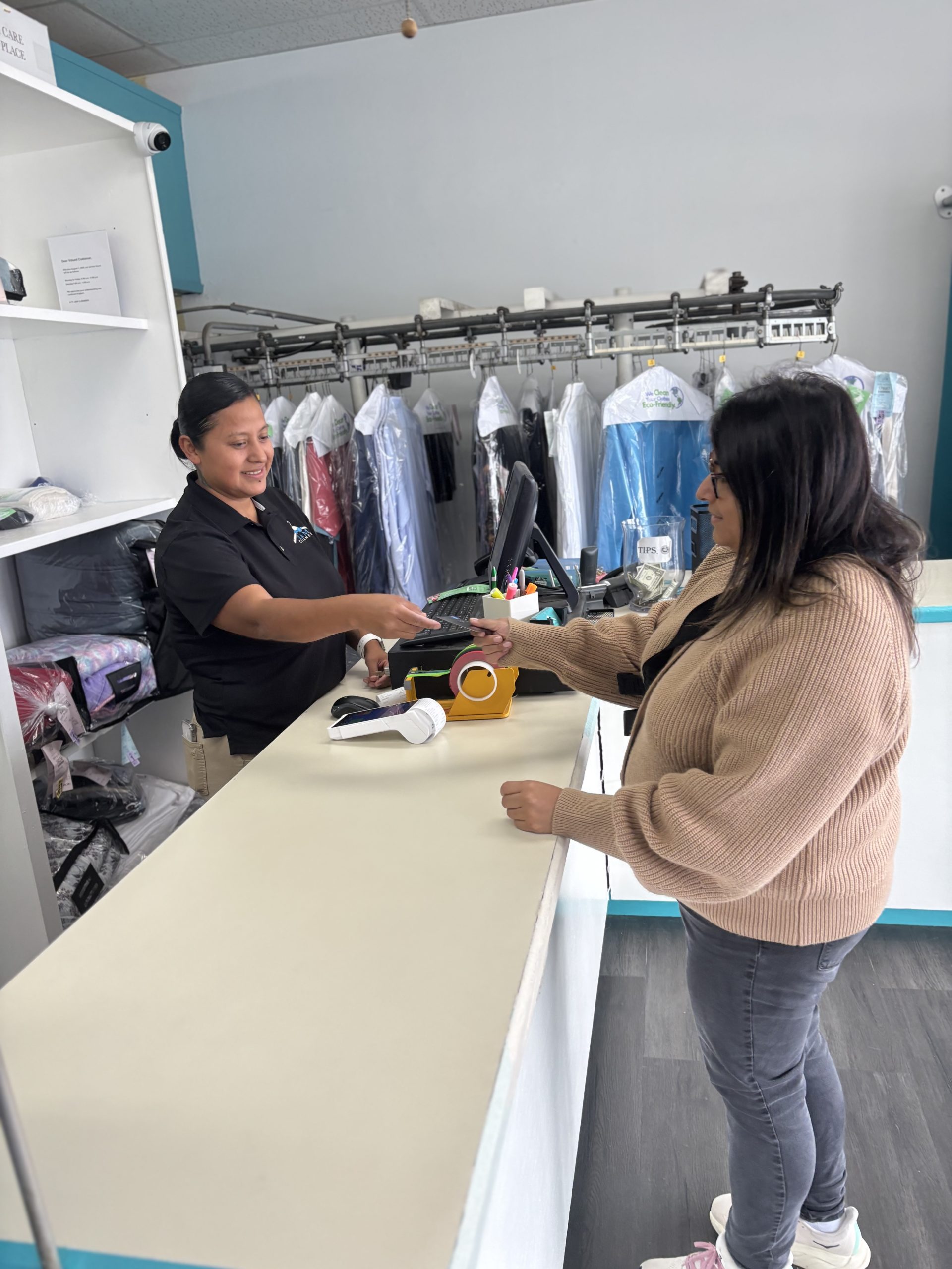 L&M Cleaners β professional garment care in Novato